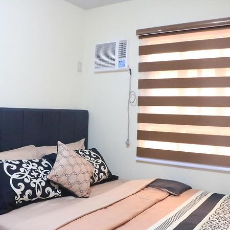 Paranaque City Anicia Guesthouse Rooms מראה חיצוני תמונה