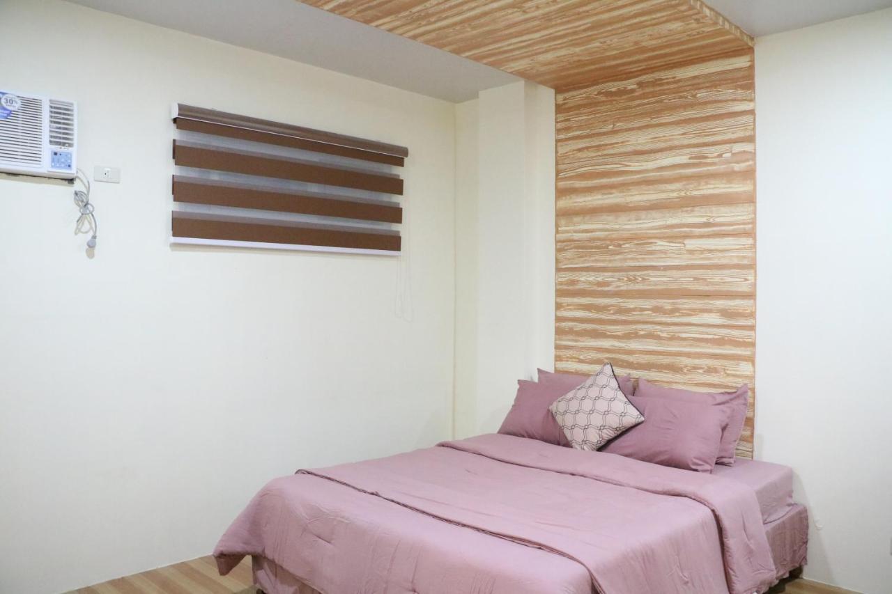 Paranaque City Anicia Guesthouse Rooms מראה חיצוני תמונה