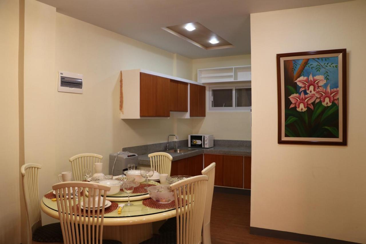 Paranaque City Anicia Guesthouse Rooms מראה חיצוני תמונה