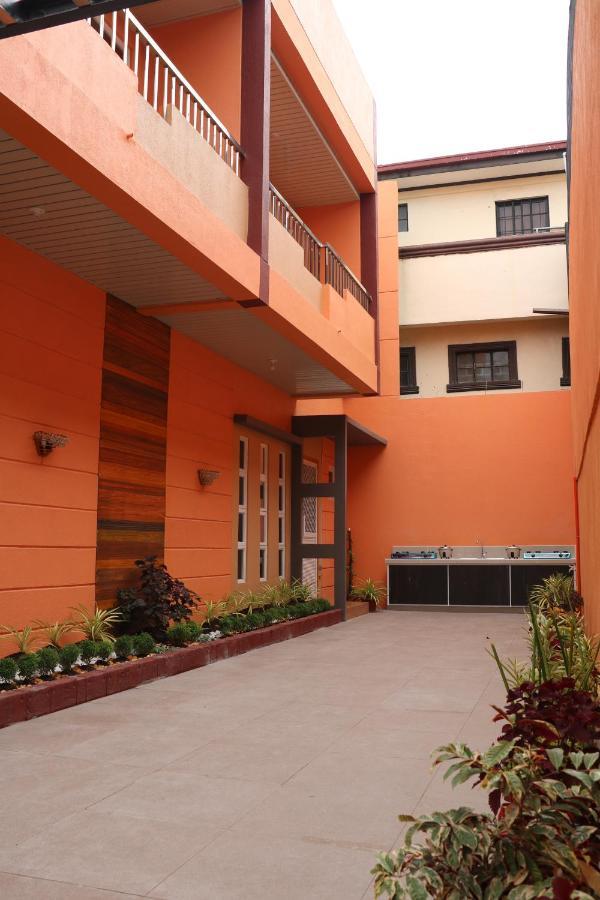 Paranaque City Anicia Guesthouse Rooms מראה חיצוני תמונה