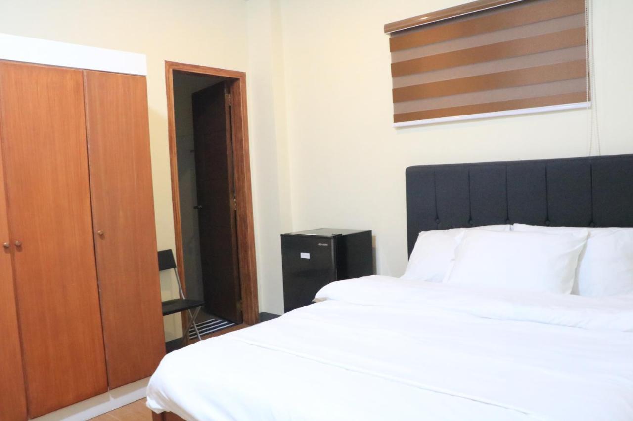 Paranaque City Anicia Guesthouse Rooms מראה חיצוני תמונה